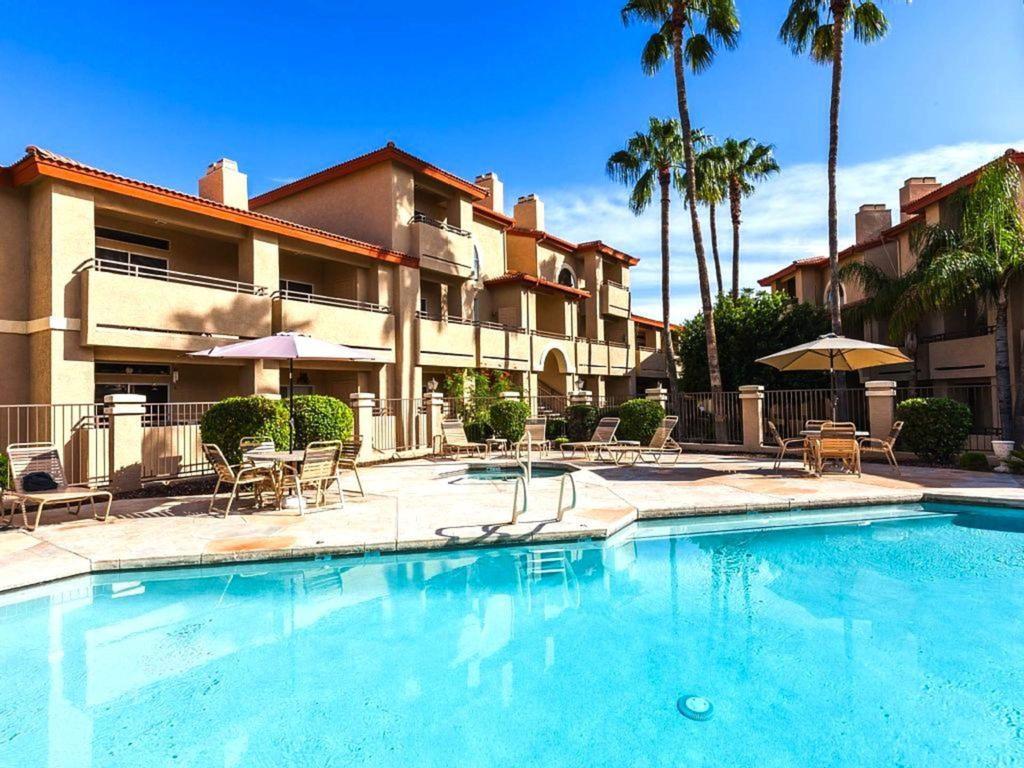 Mountain Vista Resort: Gated Community with Pools and Hiking Access Phoenix Exterior photo
